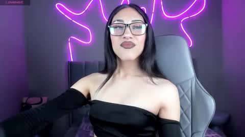 madison_rey__ online show from 11/20/25, 02:06