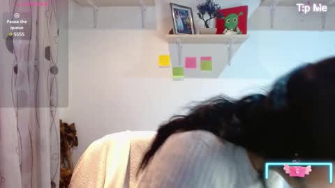 Snapshot of madisoncambel chatting on 01/17/25, 11:38 Madison Cambel online show from 01/17/25, 11:38