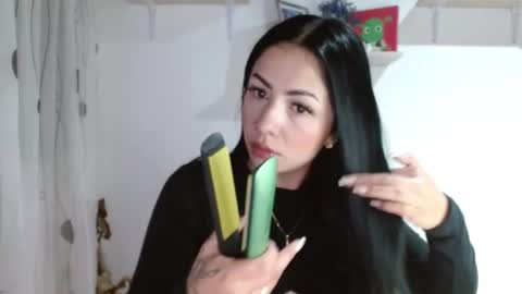 Snapshot of madisoncambel chatting on 03/06/25, 01:58 Madison Cambel online show from 03/06/25, 01:58