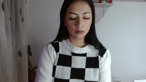 Snapshot of madisoncambel chatting on 03/07/25, 10:02 Madison Cambel online show from 03/07/25, 10:02