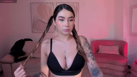 Maddi Collins online show from 11/22/25, 12:15