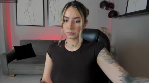 Maddi Collins online show from 04/22/26, 11:01