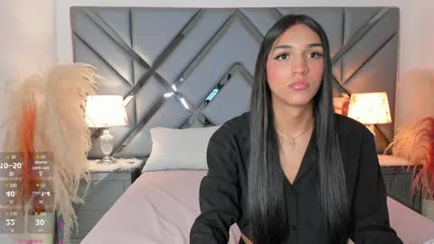 Snapshot of madisonherrera chatting on 06/04/26, 05:30 Maddi online show from 06/04/26, 05:30