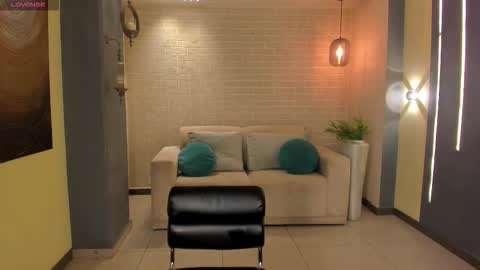 Madison Kane online show from 10/18/25, 11:33