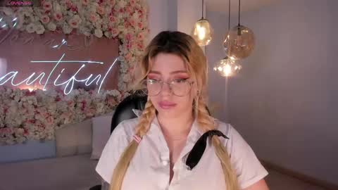 Madison Kane online show from 05/06/26, 11:15