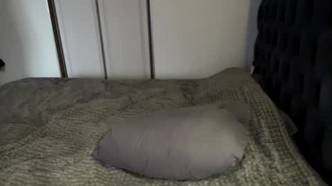 Snapshot of madisonkerschner chatting on 03/04/26, 10:10 Lola online show from 03/04/26, 10:10