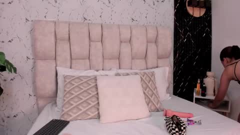 Snapshot of madisonnlee_ chatting on 11/26/25, 07:26 Madison online show from 11/26/25, 07:26