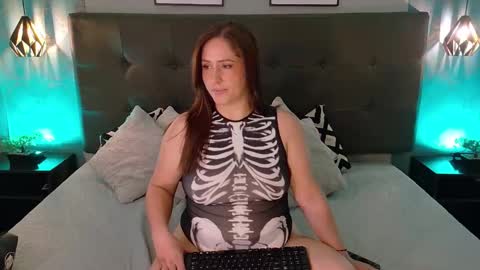 Madison Smith online show from 10/31/25, 07:26