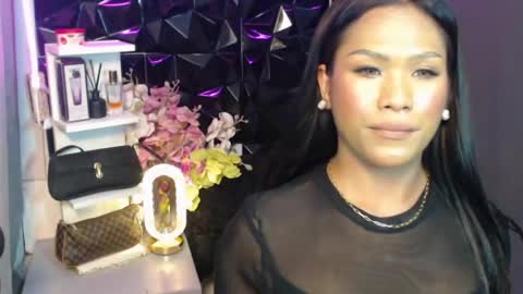 Snapshot of madisonwill_ chatting on 04/15/26, 12:45 MADISONWILL online show from 04/15/26, 12:45