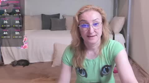 Snapshot of madissonkiss chatting on 05/23/26, 11:42 Madisson online show from 05/23/26, 11:42