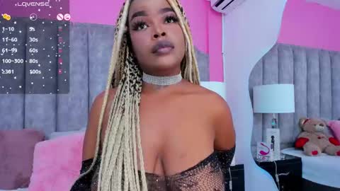 Madisson Lopez online show from 01/18/25, 12:02