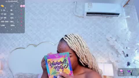 Madisson Lopez online show from 11/10/25, 08:30