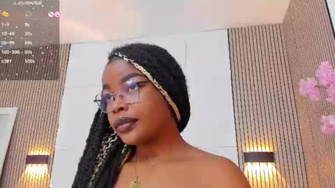 Madisson Lopez online show from 07/14/26, 08:58