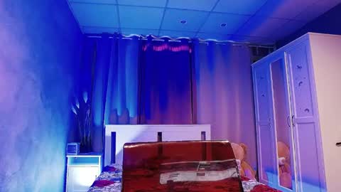 madiysony online show from 04/26/26, 06:33