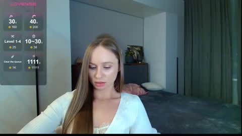 Madlen online show from 10/11/25, 02:15