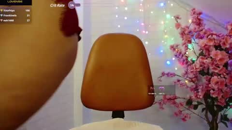 Leena online show from 02/13/25, 11:26