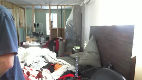 Snapshot of madmax0133 chatting on 02/01/26, 03:21 Guigui online show from 02/01/26, 03:21