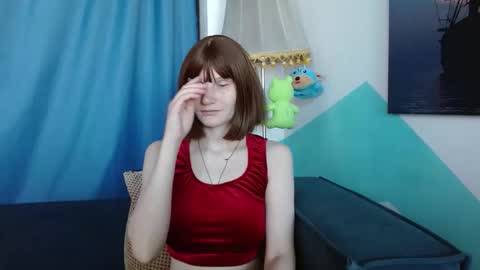 Elizabeth online show from 09/19/25, 01:40