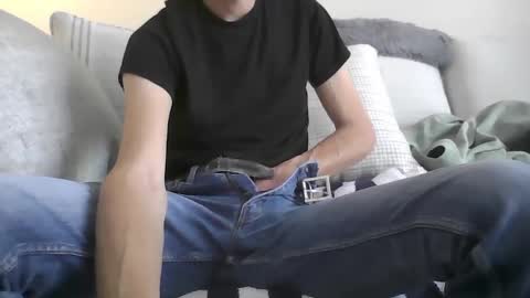 madryan77 online show from 03/29/26, 05:57