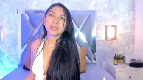 Snapshot of mady_roa chatting on 07/13/26, 09:01 Mady Roa online show from 07/13/26, 09:01