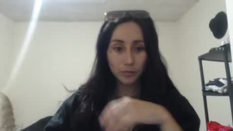 mady_tattoo online show from 10/22/25, 03:40