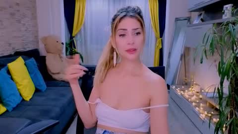 Madye Roberts online show from 01/10/26, 10:25