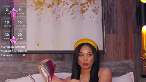 MadyLuxx online show from 02/09/25, 12:06