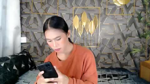 Snapshot of madys_core chatting on 12/16/25, 02:11 madys_core online show from 12/16/25, 02:11