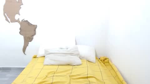 MadysonAndSteven online show from 11/15/25, 05:20