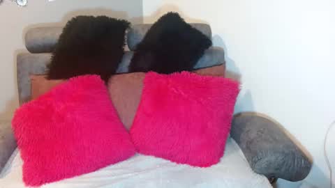 Mady online show from 12/24/24, 06:22