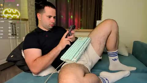Snapshot of madzuru chatting on 06/21/26, 08:55 Gregory online show from 06/21/26, 08:55