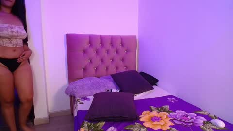 Snapshot of maeena chatting on 02/03/26, 02:53 maeena online show from 02/03/26, 02:53