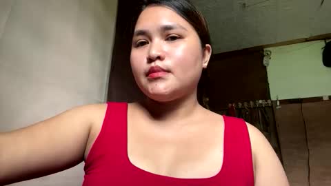 Snapshot of maemaebujawe31 chatting on 05/29/26, 04:32 maeyyy chubbyxxx online show from 05/29/26, 04:32