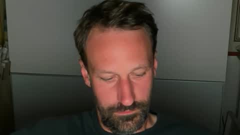 Snapshot of maenu_69 chatting on 09/14/25, 08:30 maenu_69 online show from 09/14/25, 08:30