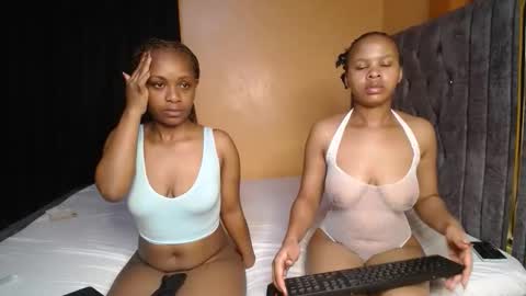 PENDO AND VIV online show from 09/16/25, 11:28