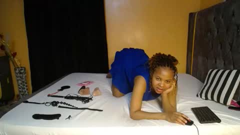 PENDO AND VIV online show from 10/27/25, 05:17