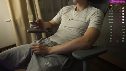 Snapshot of maestro3369 chatting on 12/09/24, 10:30 Mike XMaestro 3369 online show from 12/09/24, 10:30