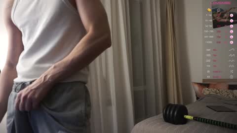 Snapshot of maestro3369 chatting on 12/28/24, 04:09 Mike XMaestro 3369 online show from 12/28/24, 04:09