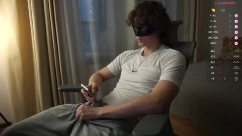 Mike XMaestro 3369 online show from 11/23/25, 01:00