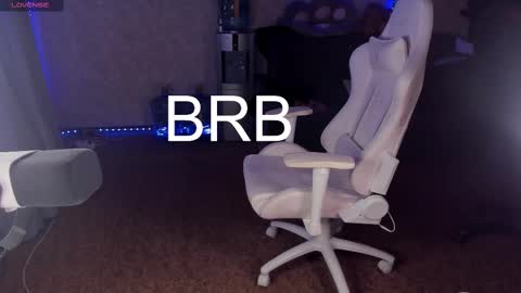 Maevee online show from 03/05/25, 09:49