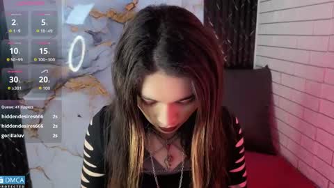 maevekuro online show from 04/18/26, 03:32