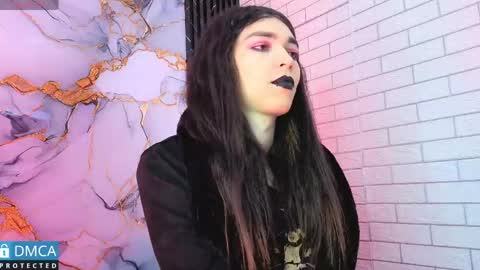 Snapshot of maevekuro chatting on 05/14/26, 03:24 maevekuro online show from 05/14/26, 03:24