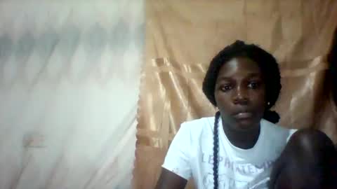 maevre_ online show from 01/16/26, 07:07