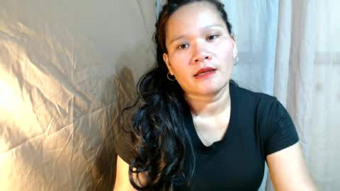 Snapshot of mages_1995 chatting on 06/27/26, 04:17 mages_1995 online show from 06/27/26, 04:17