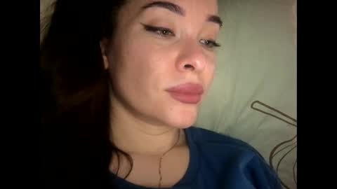 magggg658318 online show from 01/17/25, 11:06