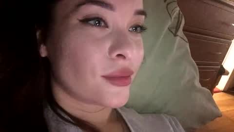 magggg658318 online show from 02/06/25, 12:26