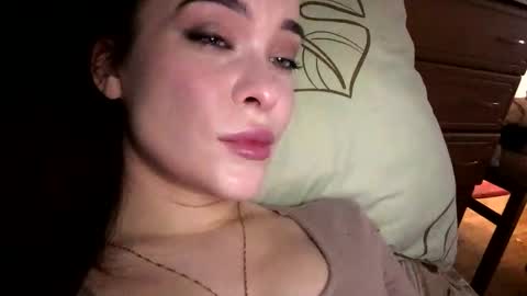 magggg658318 online show from 01/06/26, 12:31