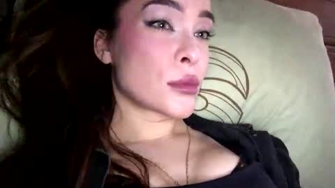 magggg658318 online show from 02/14/26, 11:51