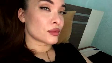 magggg658318 online show from 05/24/26, 02:00