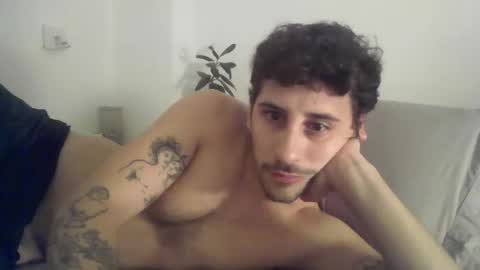 maggicboy29 online show from 12/17/25, 04:40